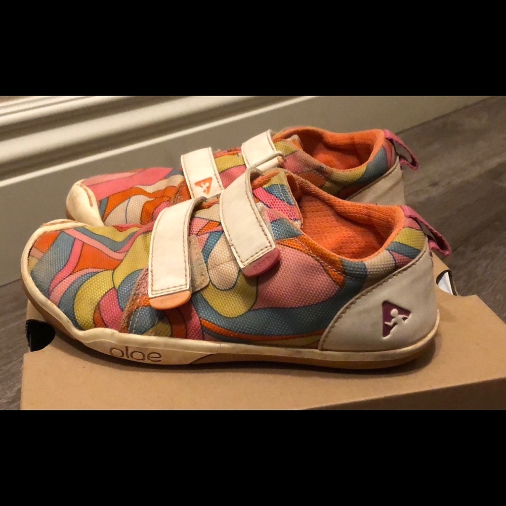 Plae Roan shoes